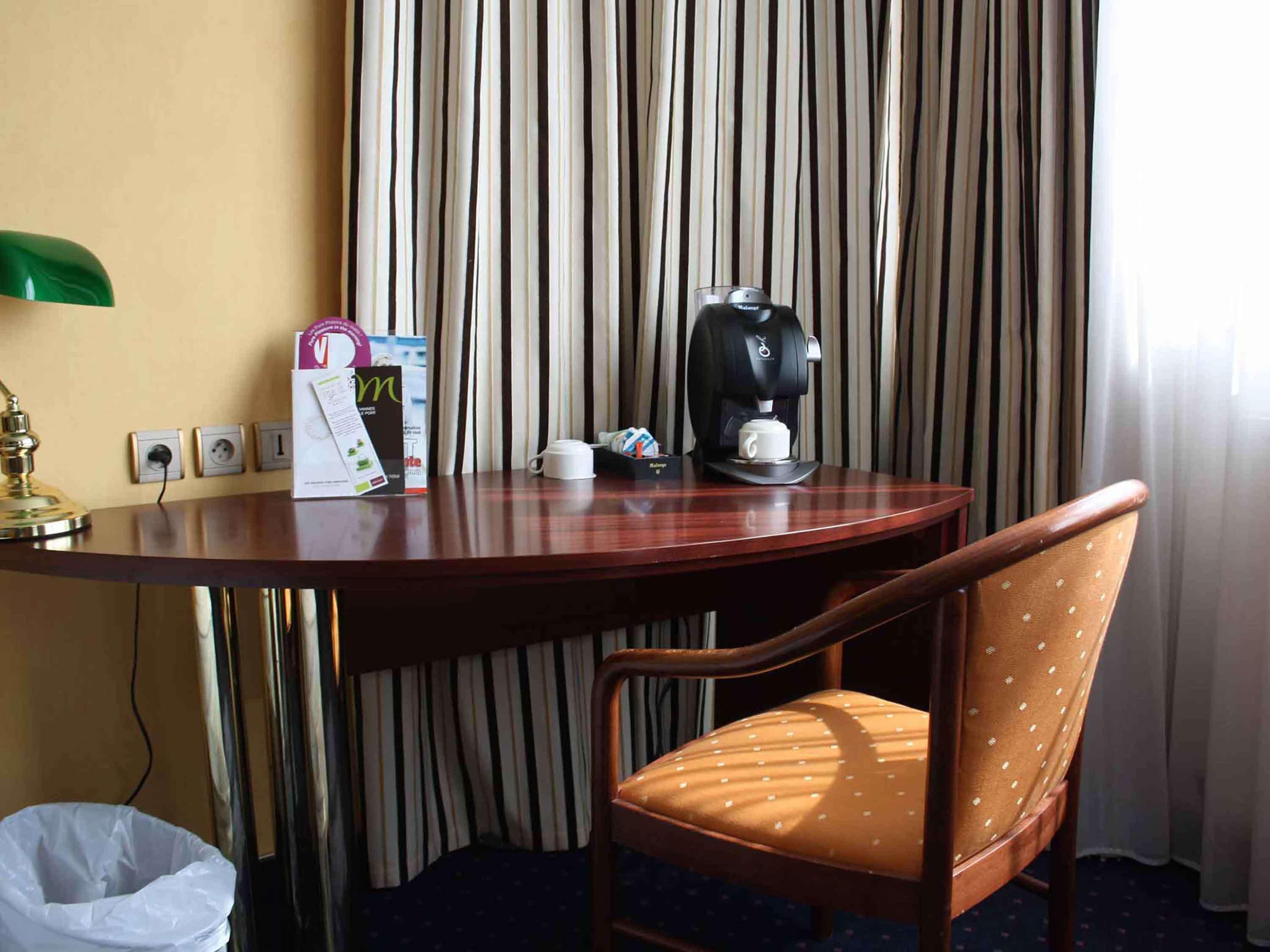Mercure Vannes Le Port المظهر الخارجي الصورة